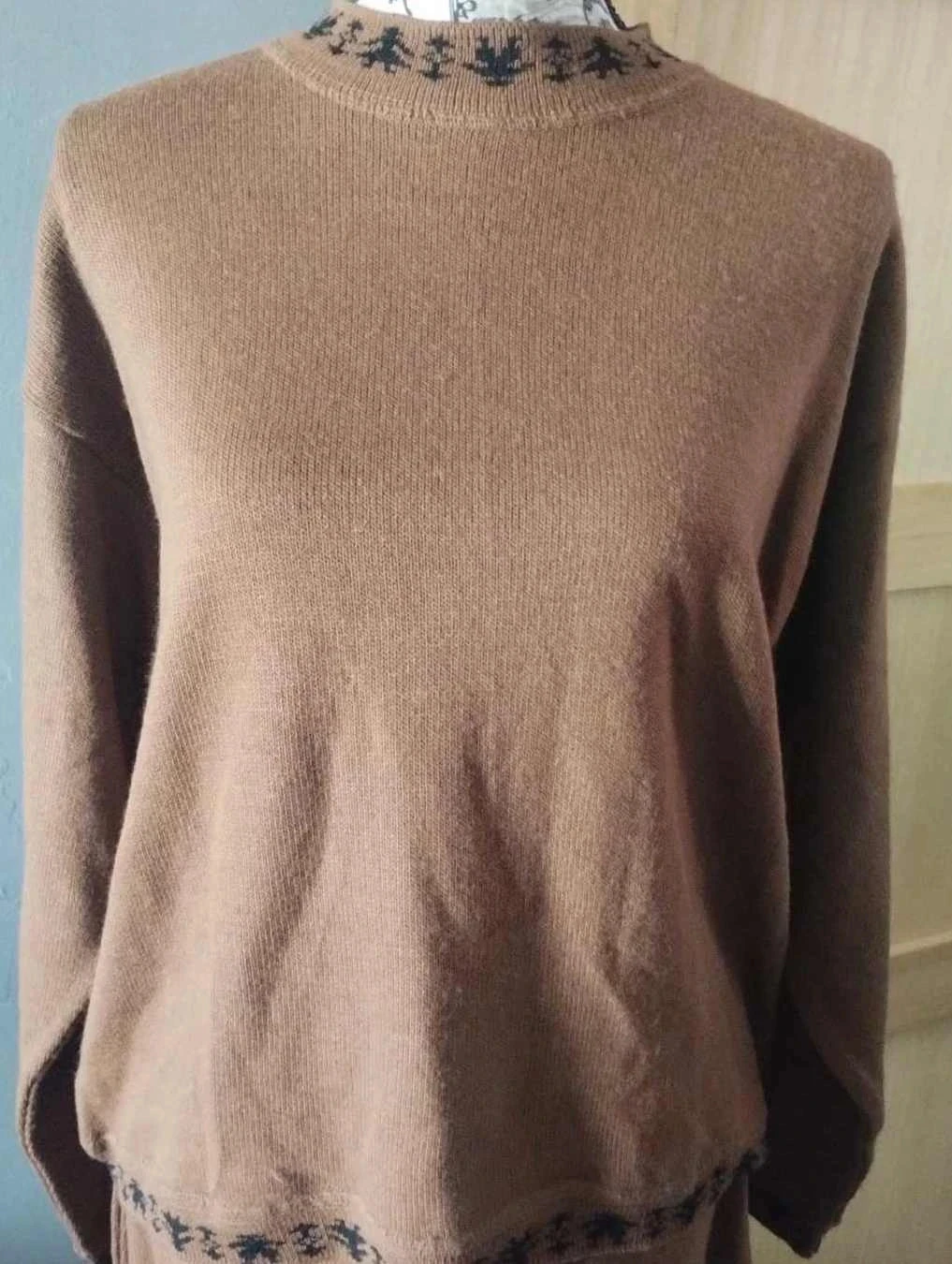 Conjunto de suéter+saia marrom T50 Made in France – photo 4